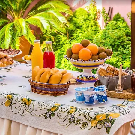 Ca' Noemi Bed & Breakfast