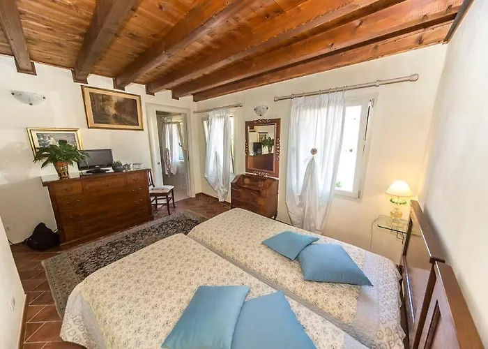 Ca' Noemi Oda ve Kahvaltı 4*